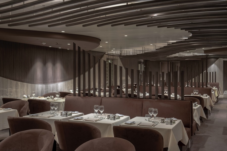 MSC Cruises MSC World Europa Les Dunes Restaurant - Ivan Sarfatti 3.jpg